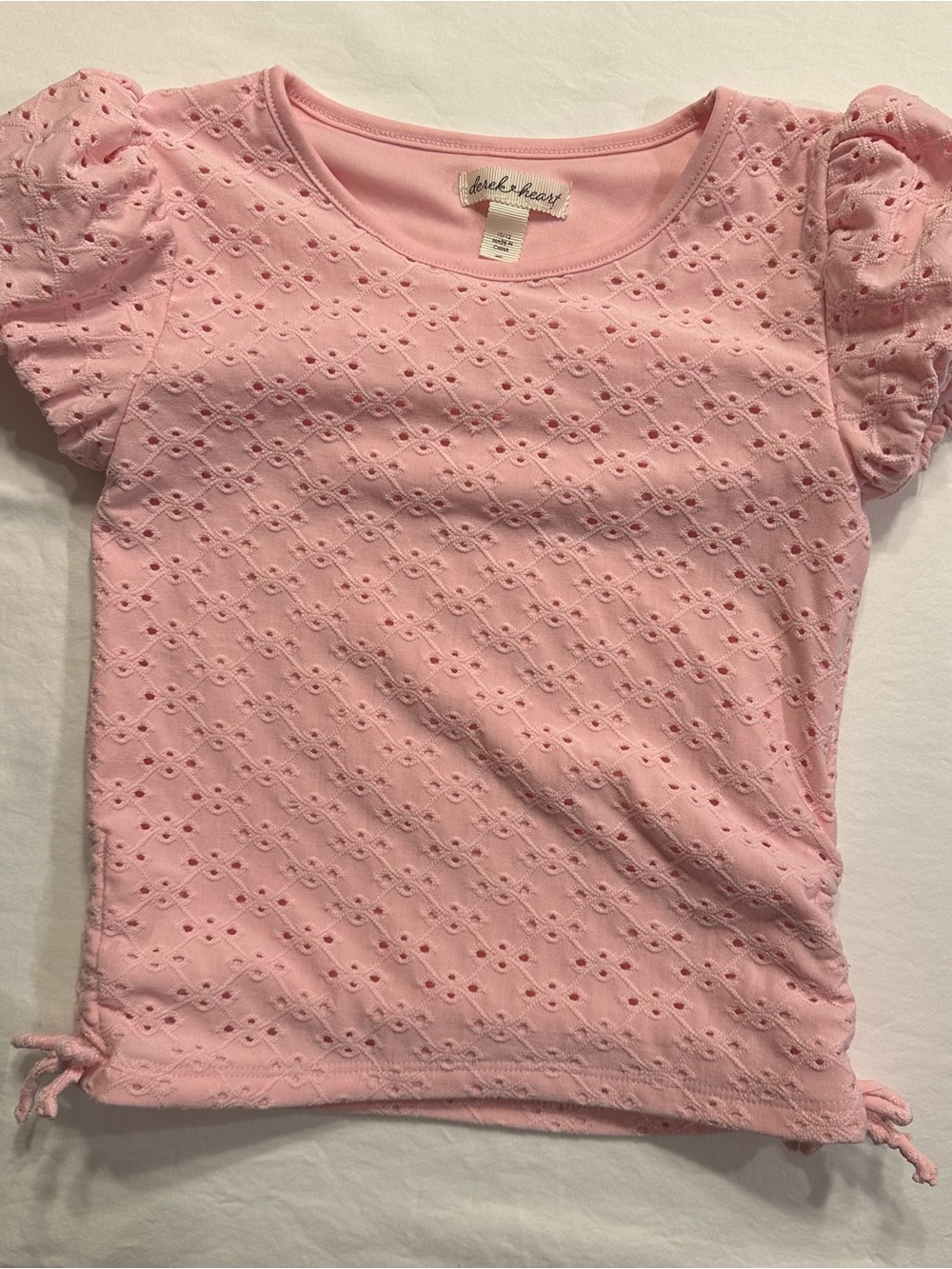 Derek Heart Pink Eyelet Puff-Sleeve Tee